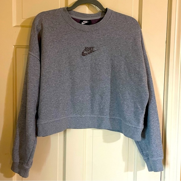Nike Tops - Nike Women’s Sportswear Crewneck Pullover Grey Activewear Size Medium